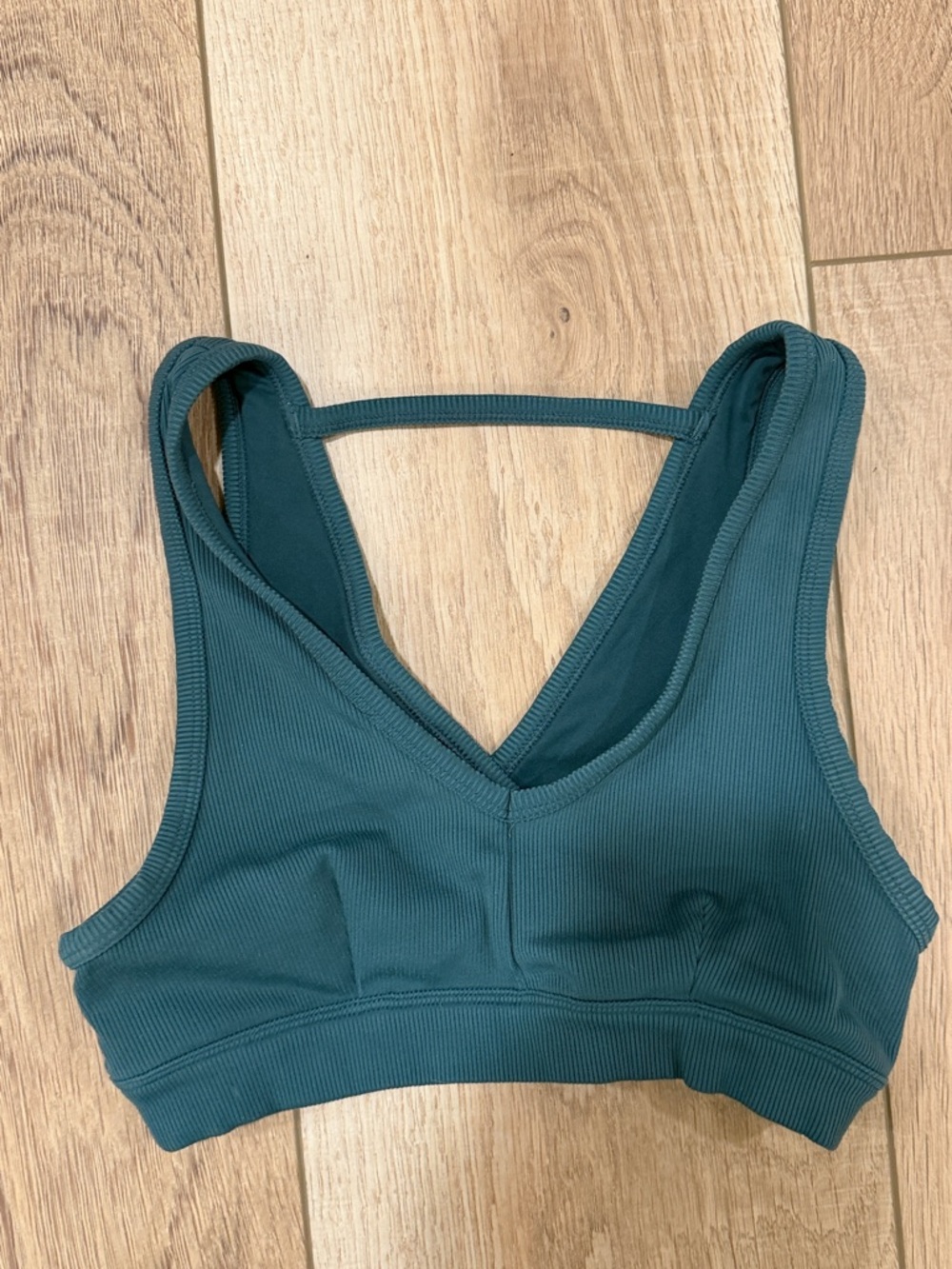 ALO Yoga Ribbed V-Neck Sports Bra in Teal